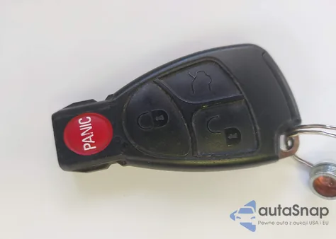 2005 Mercedes-Benz Sl 500 из США, поврежденный, VIN WDBSK75F45F091432